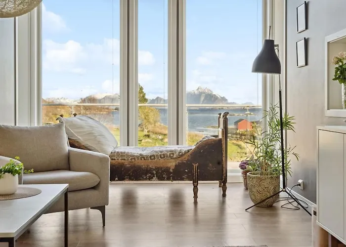 Large In Lofoten With Fantastic Views - 4 Bedrooms And 9 Beds. * Stamsund